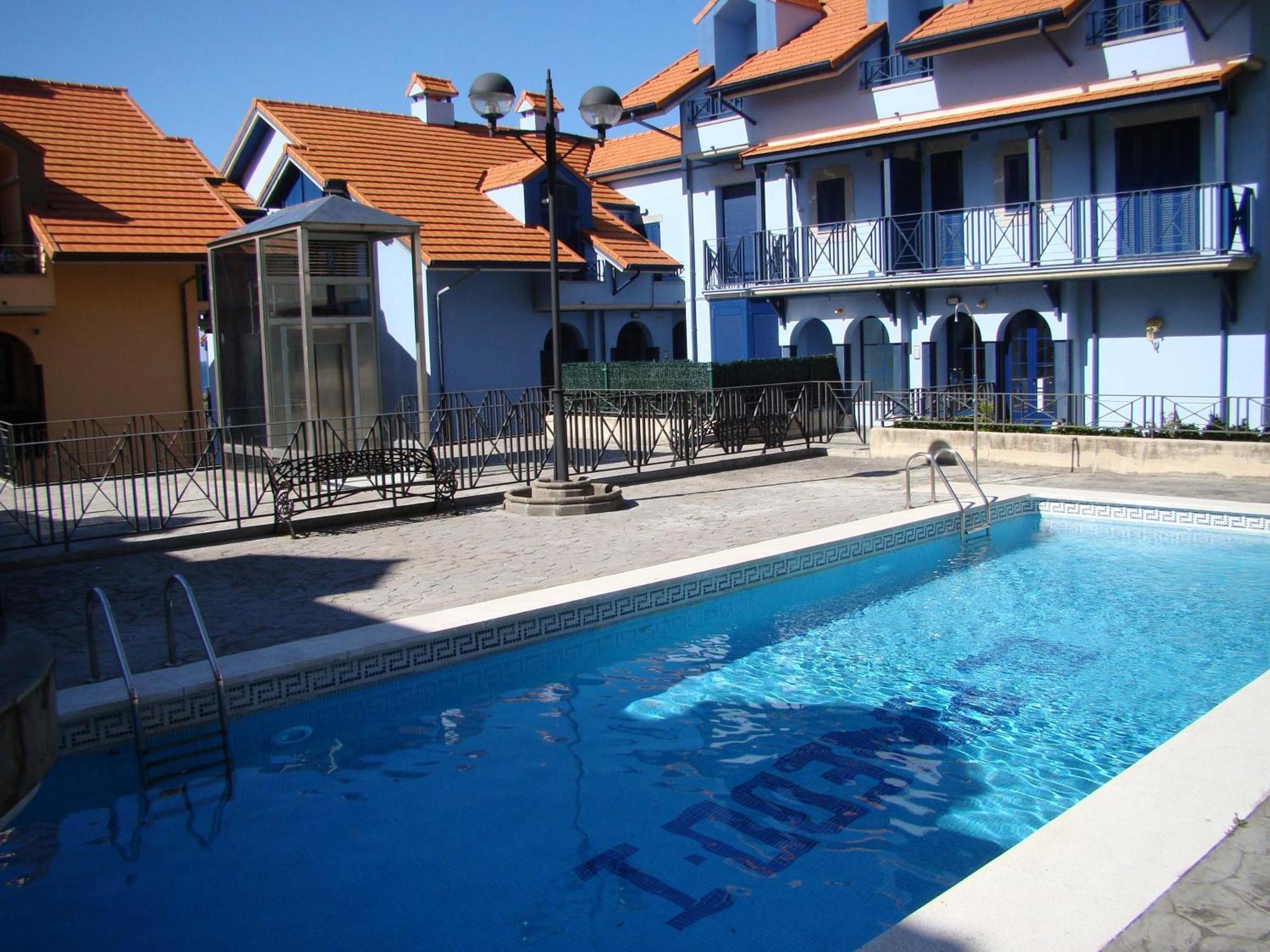 Apartamentos El Pinedo Noja Luaran gambar