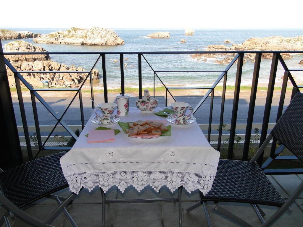 Apartamentos El Pinedo Noja Bilik gambar
